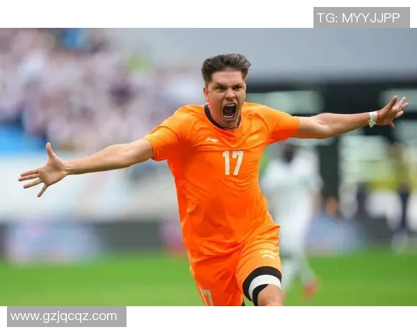 北美足球现役球星风采与发展趋势分析