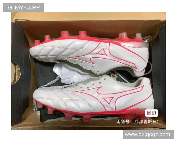 美津侬足球鞋代言球星阵容全面解析 助力球员突破极限表现