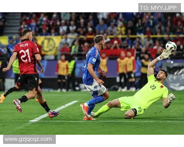 足球打边翼卫的球星：绽放边路光芒