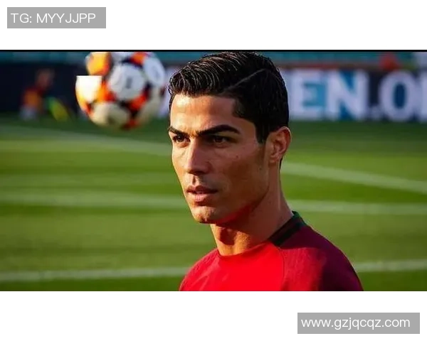 遭遇重大挫折仍坚持奋斗的足球明星名单与背后故事